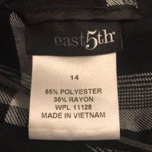 East 5th Skirts - NWOT East 5th Plaid Skirt size 14 East 5th Skirts - NWOT East 5th Plaid Skirt size 14